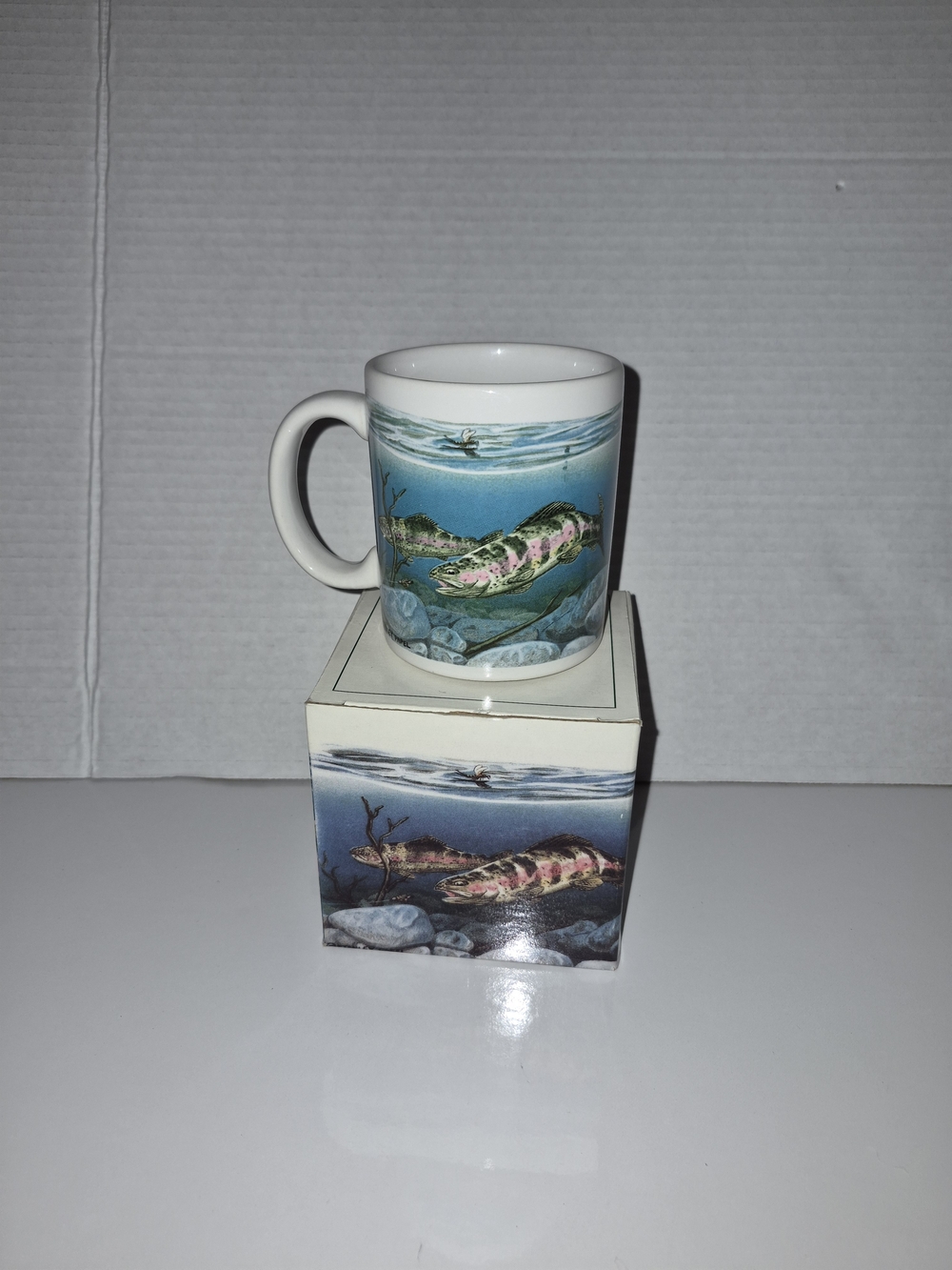 Otagiri Advantage Collection Fish coffee mug with Box